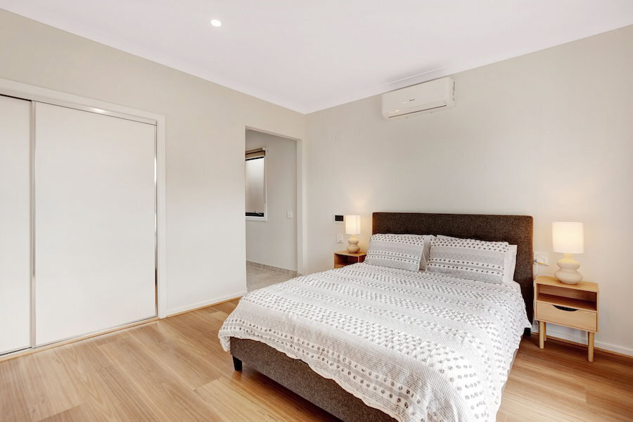 Armstrong-Creek-bedroom